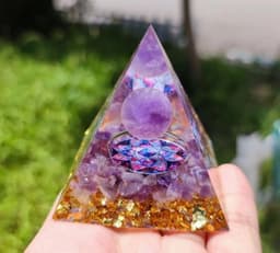 image-Pyramid Decoration Natural Crystal Gravel Energy Tower