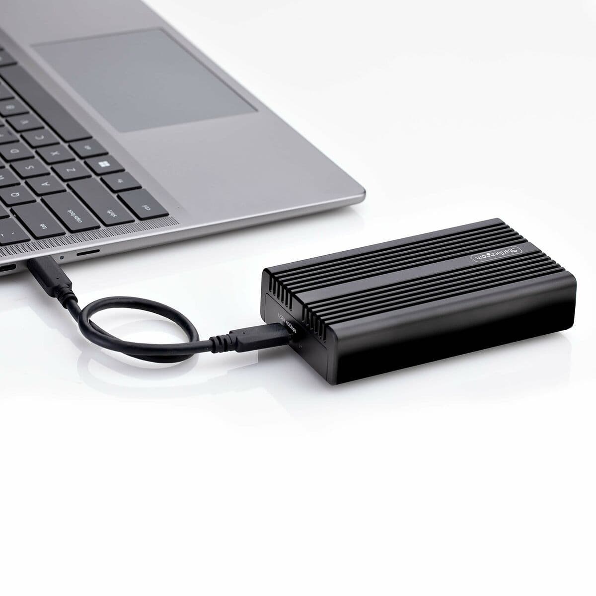 image-Hard Drive Startech 1USB4-NVME-ENCLOSURE