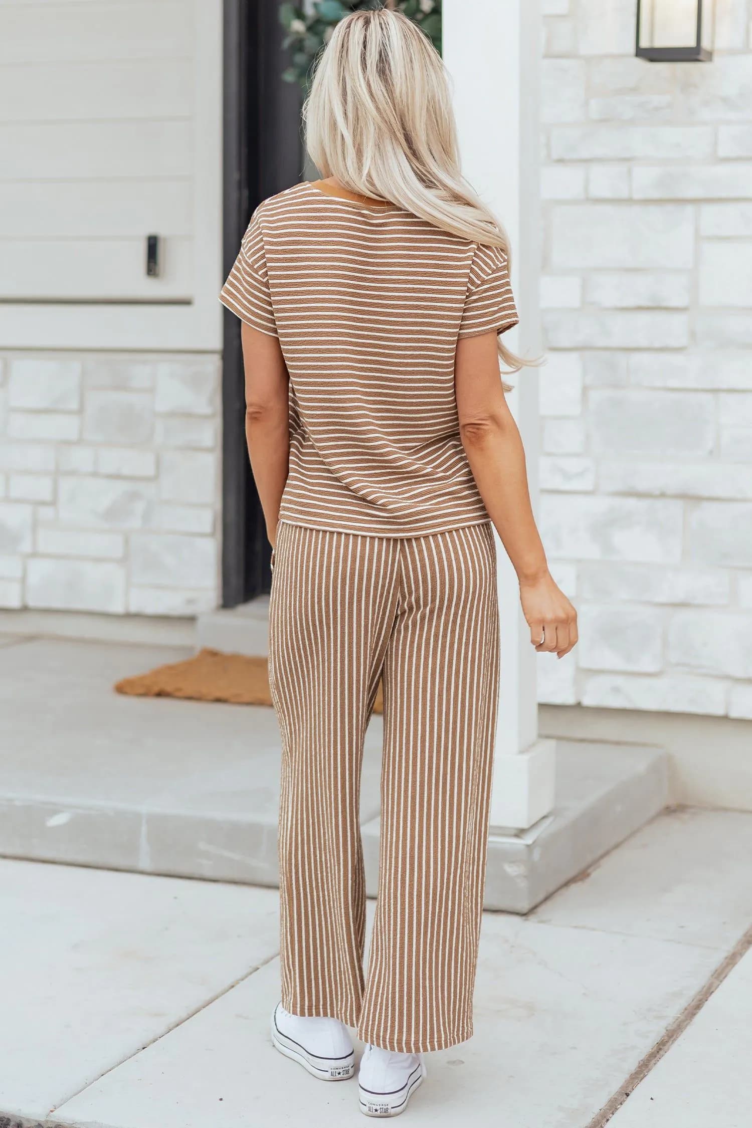 image-Khaki Stripe Crew Neck Tee Drawstring Waist Cropped Pants Set