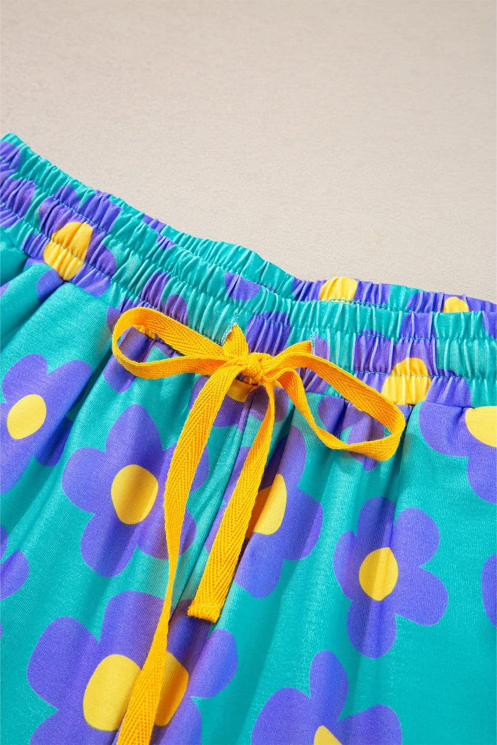 image-Green Flower Print Short Sleeve Pajamas Set