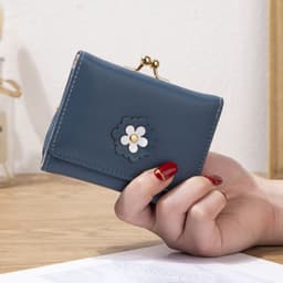 image-Women's Short Casual Simple Mini Student Cute Animal Kitten Wallet
