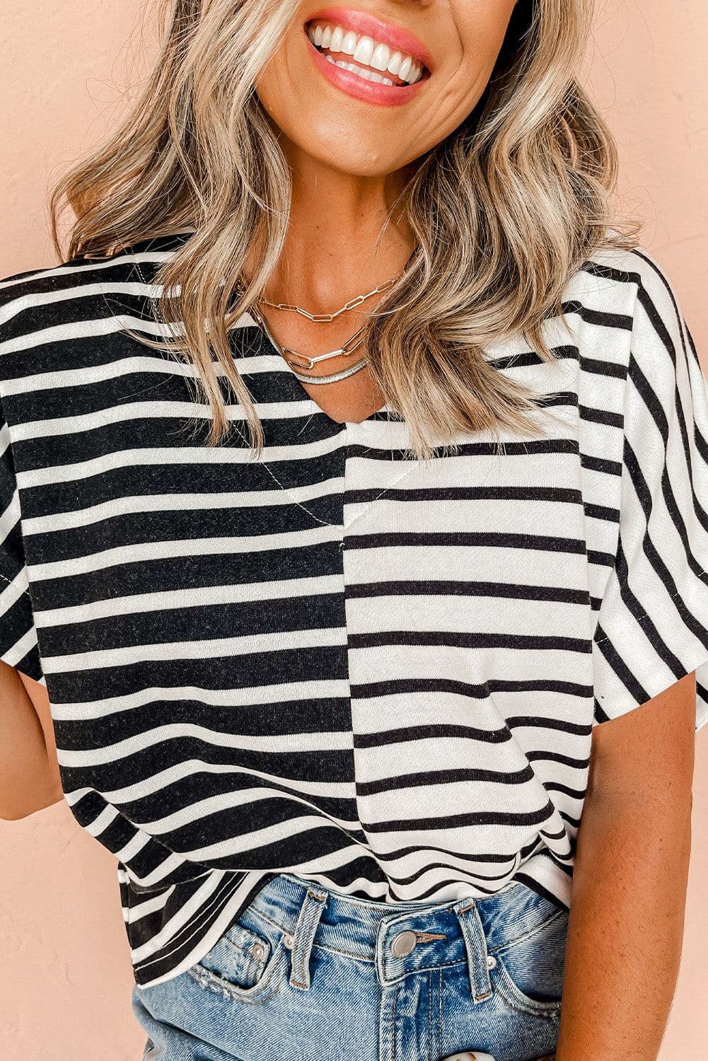 image-Black Stripe Two Tone Colorblock V Neck T Shirt