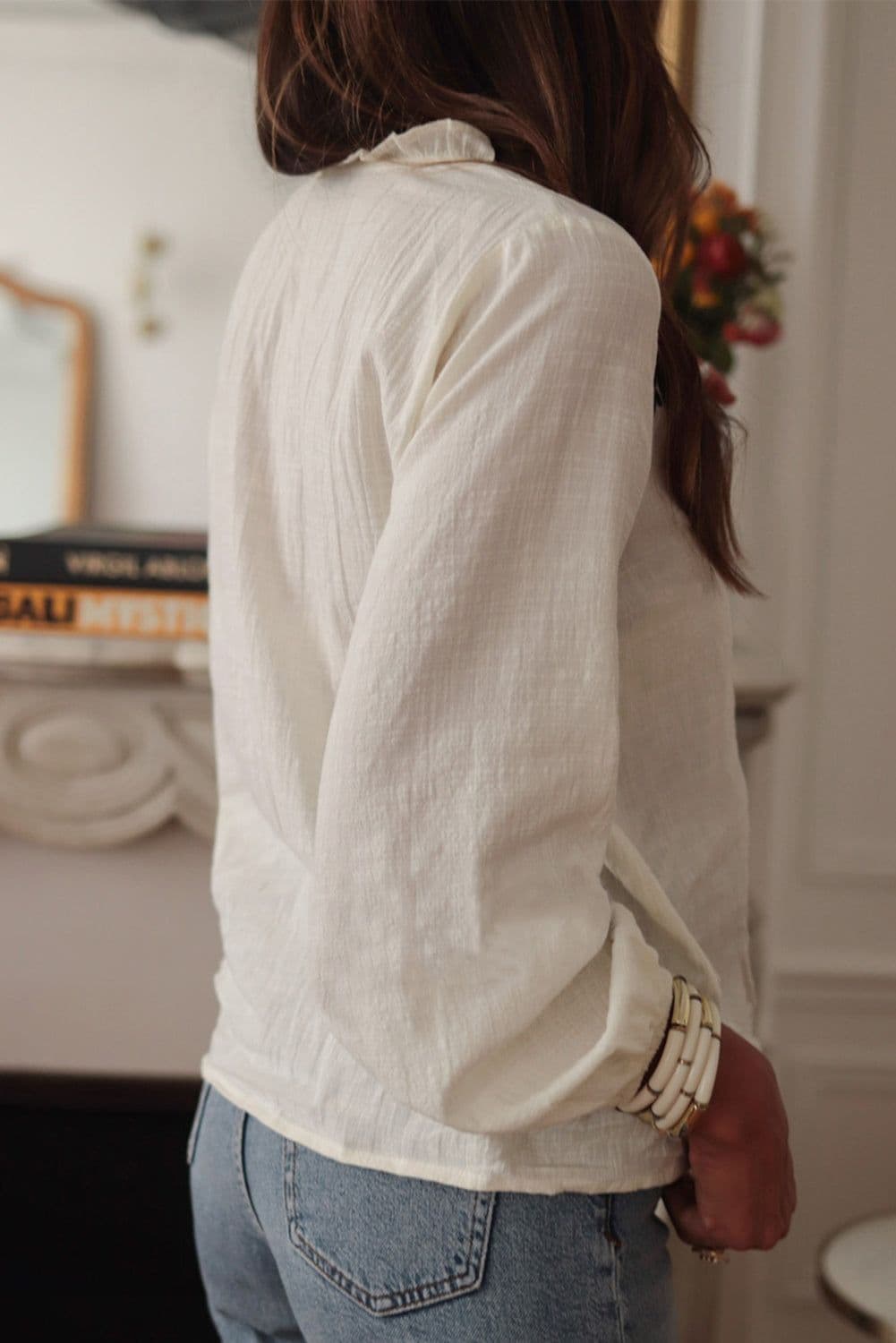 image-Floral Embroidered V Neck Puff Sleeve Blouse - White (50 characters)