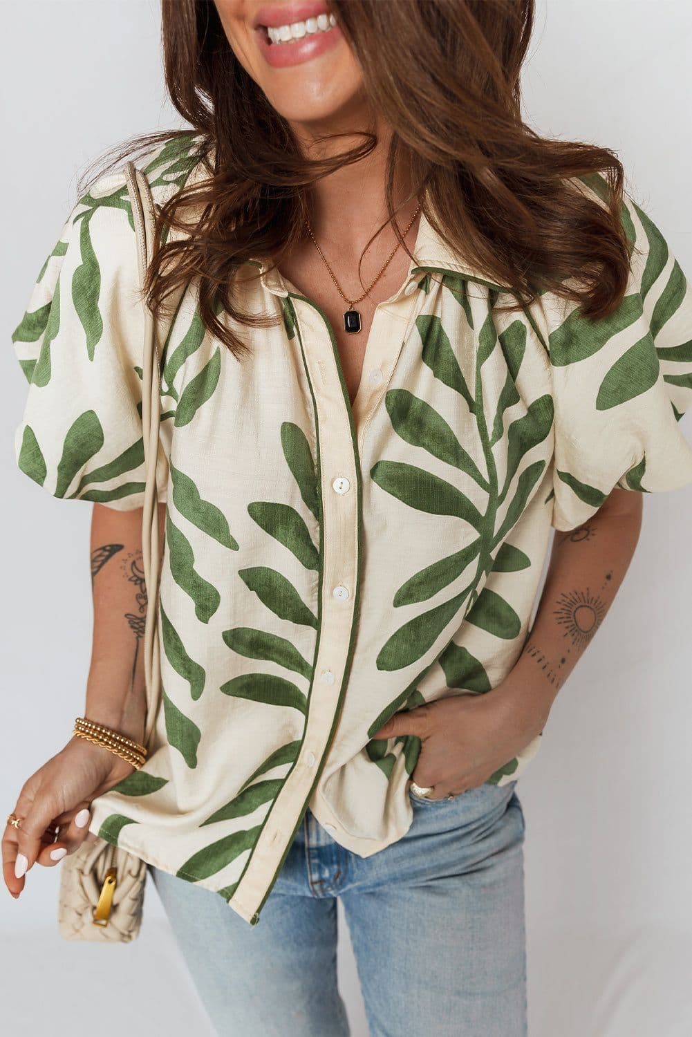 image-Green Leaf Print Short Balloon Sleeve Shirt