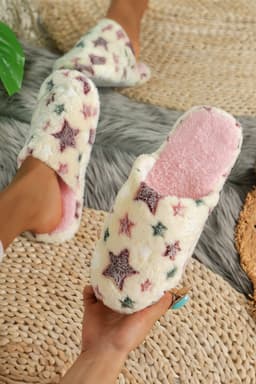 image-Plush Home Slippers - Beige Star Pattern - Size Guide