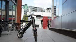 image-The Limited Edition Cruzaa Electric Scooter - 45km Range & 35kmh Top Speed Cruzaa Built in Bluetooth & Speakers + USB - Magno Green