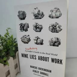image-Nine Lies About Work A Freethinking Leader’s Guide to the Real World Book in English Libros