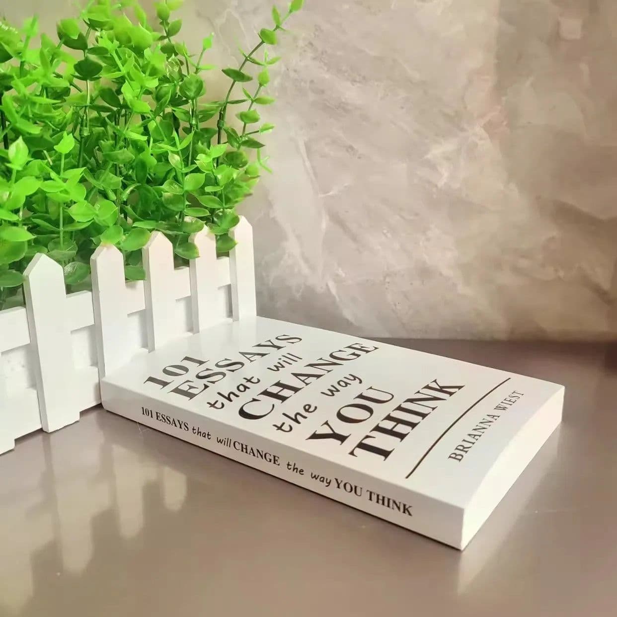 image-101 Essays That Will Change The Way You Think Paperback English Book