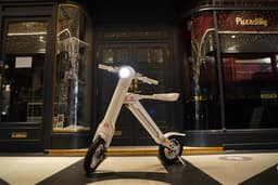 image-The Cruzaa PRO Electric Scooter - 45km Range & 35kmh Top Speed Cruzaa Built in Bluetooth & Speakers + USB - Racing White