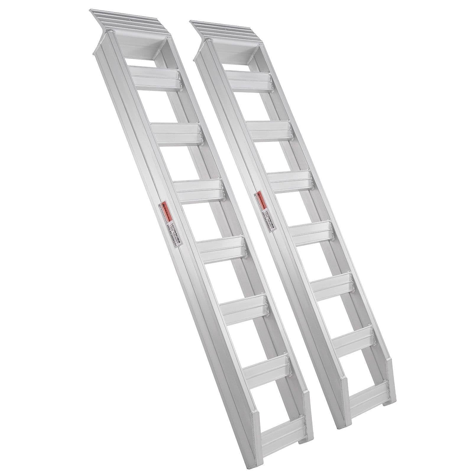 image-VEVOR Rampes de Chargement en Alu, Charge 4 t, Rampe d’Accès avec Extrémité de Fixation Supérieure à Crochet, Rail de Chargement pour Moto, Tracteur, VTT, Camion, Tondeuse à Gazon, 183x38 cm, 2PCs