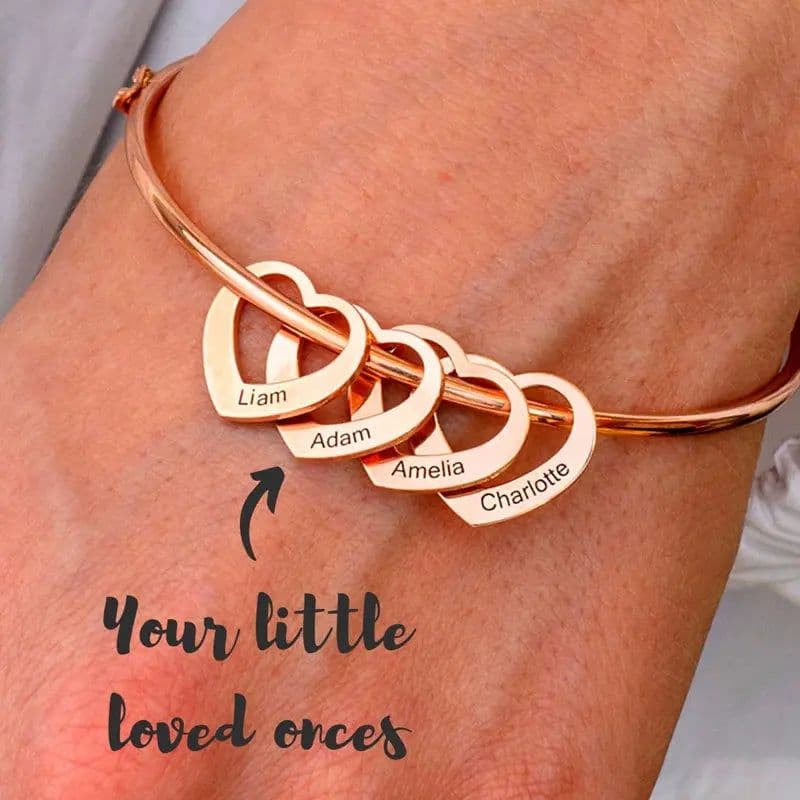 image-Love Bracelet Peach Heart Name Lettering Titanium Steel Bracelet