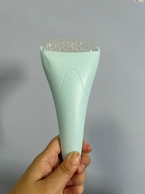 image-Ice Roller Massager Facial Ice Head Roller Massage