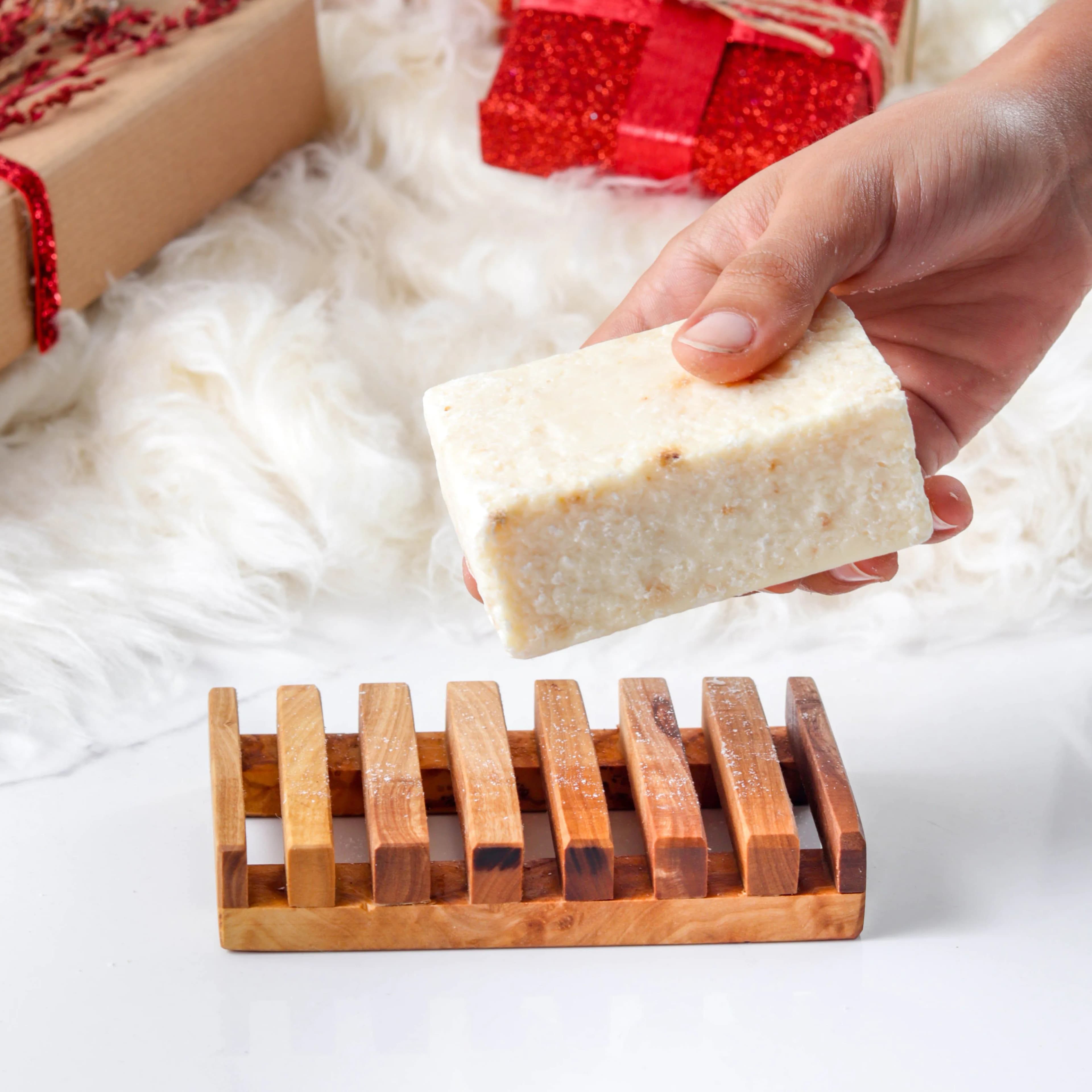 image-Handmade Soap Dish with 8 Bars – My Olive Wood Bath Treasure