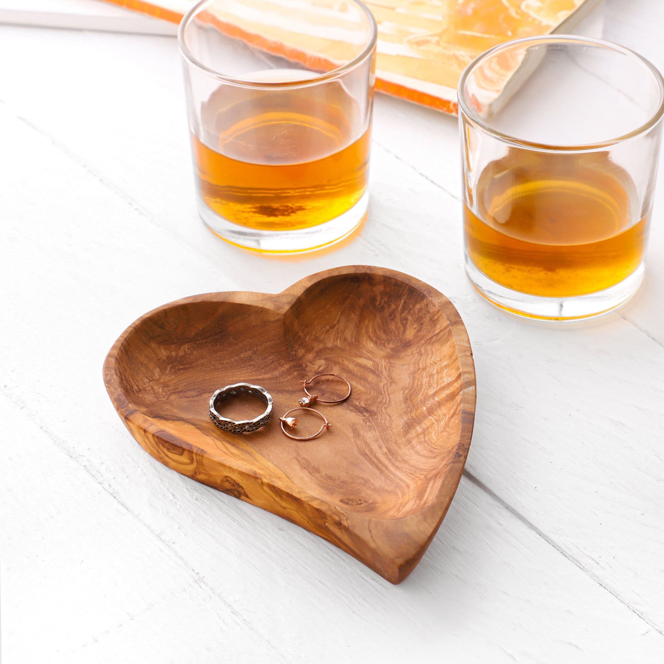image-Heart‑Shaped Olive Wood Dish