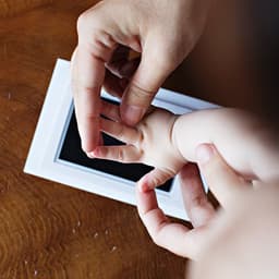 image-Newborn Baby Souvenirs Non-Toxic Handprint Footprint Kit