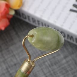 image-Portable Natural Jade Facial Skin Massager Kit