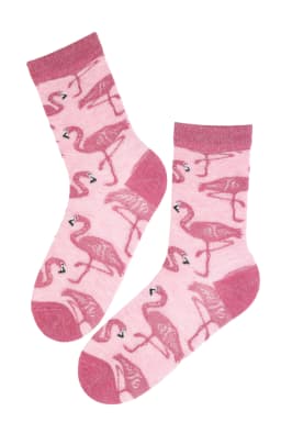 image-Alpaca wool gift box with a pink two-sided scarf a