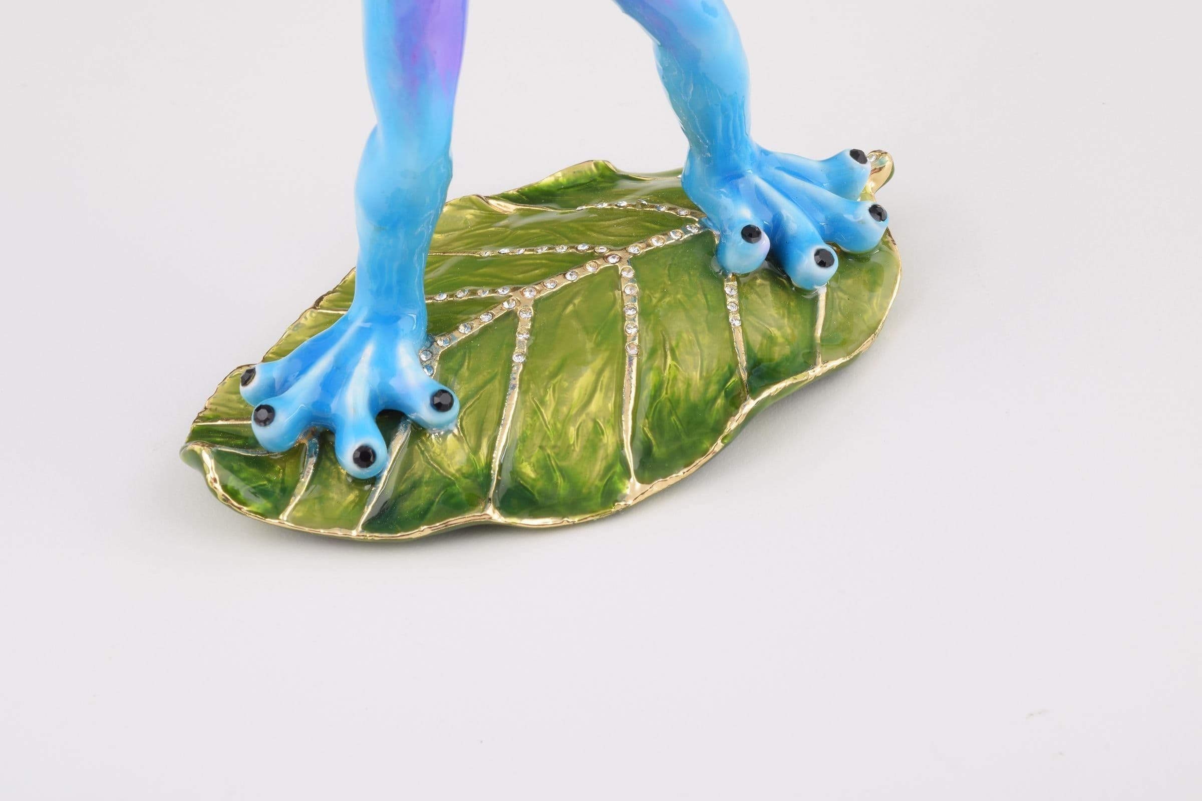image-Singing Frog on a Leaf