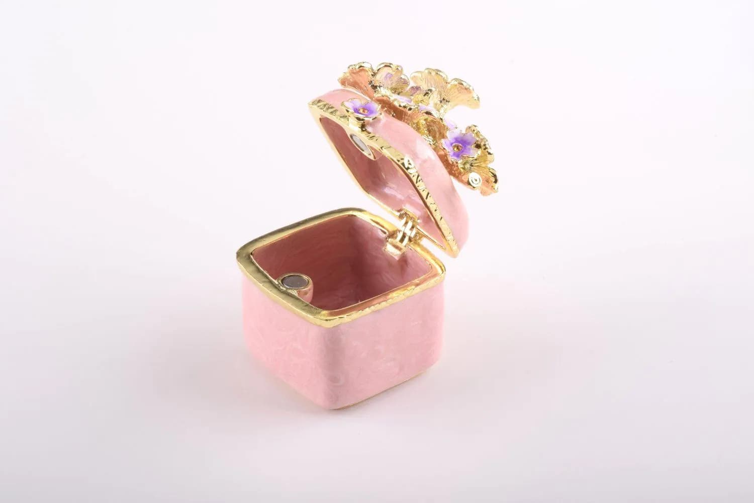 image-Pink Box
