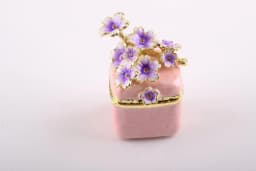 image-Pink Box