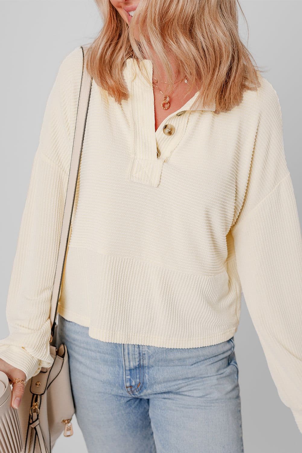 image-Apricot Corded Texture Lantern Sleeve Henley Sweatsuit