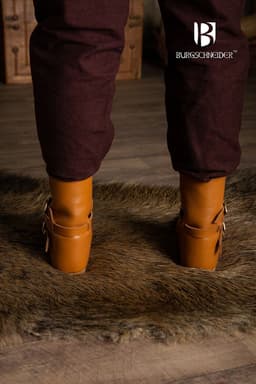image-Medieval Shoes Reinhardt