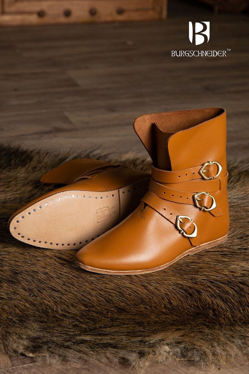 image-Medieval Shoes Reinhardt