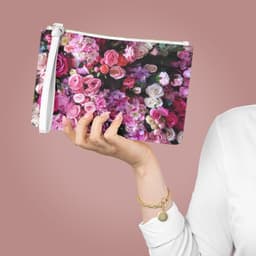image-Floral Bouquet Designed Zipped Clutch Bag