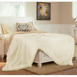 image-Ultra Soft Faux Fur Throw Blanket