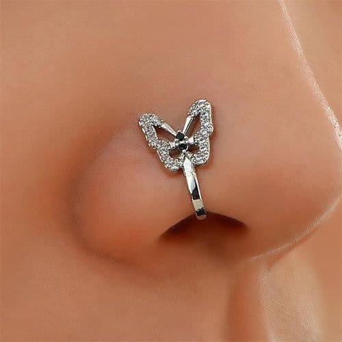 image-Personalized U-Shaped Diamond-Studded Butterfly European And American