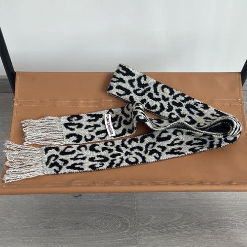 image-Korean Style High-grade Wool Knitted Small Scarf