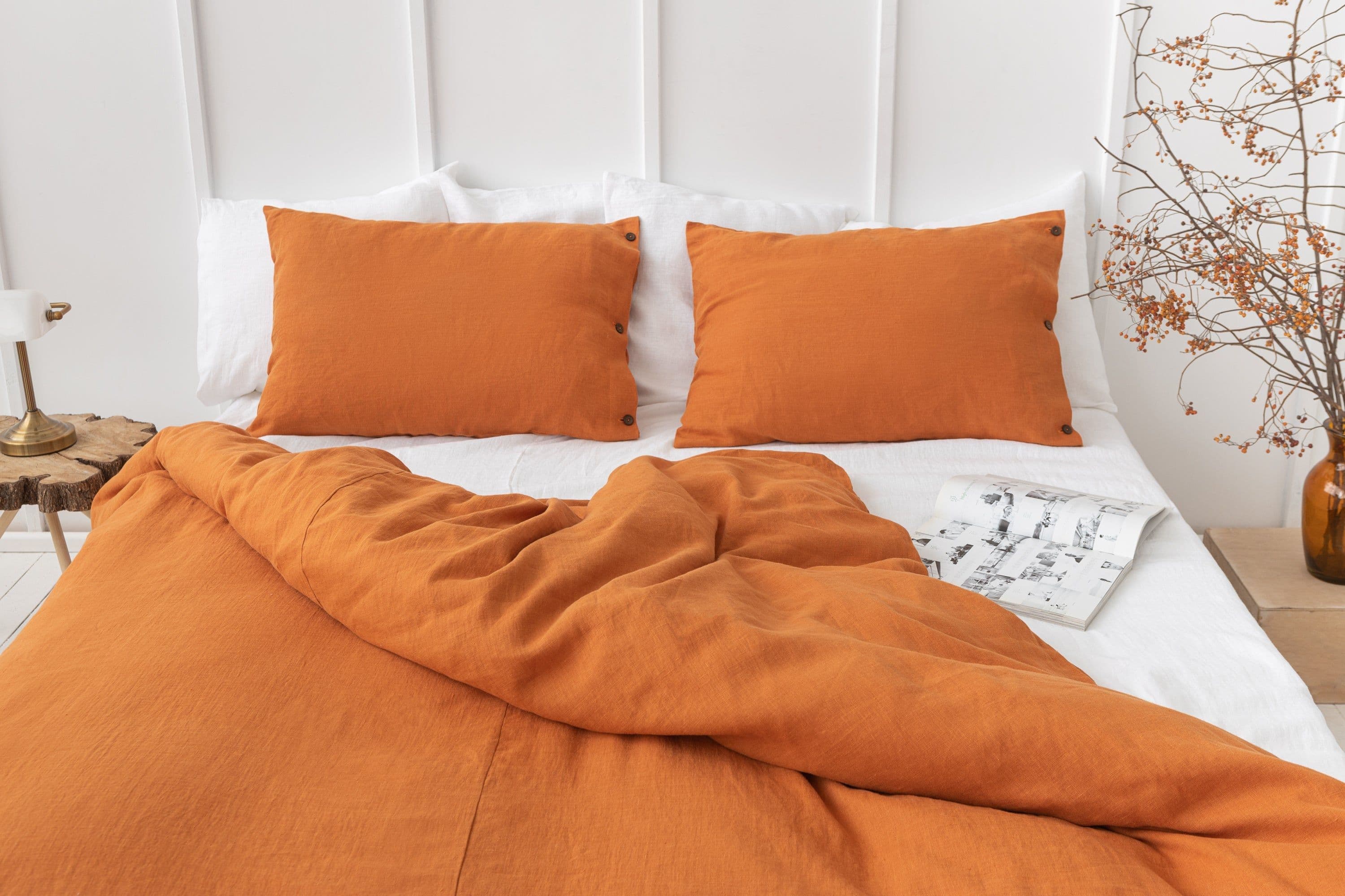 image-Light Chestnut linen duvet cover with coconut buttons