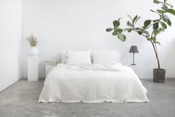 image-Light Chestnut linen duvet cover with coconut buttons