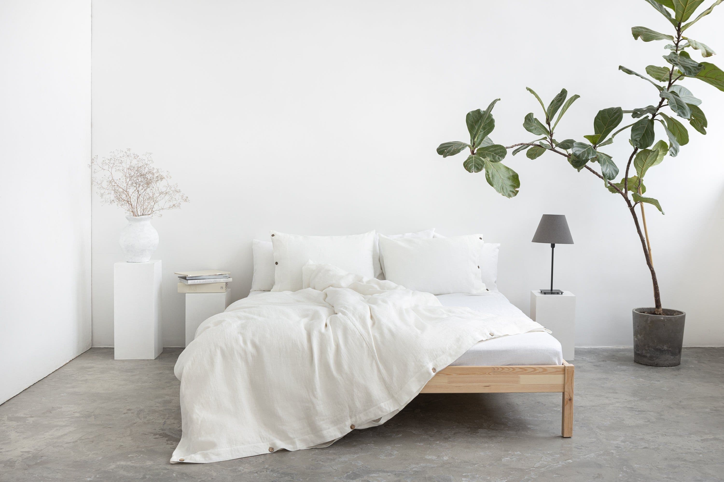 image-Light Chestnut linen duvet cover with coconut buttons