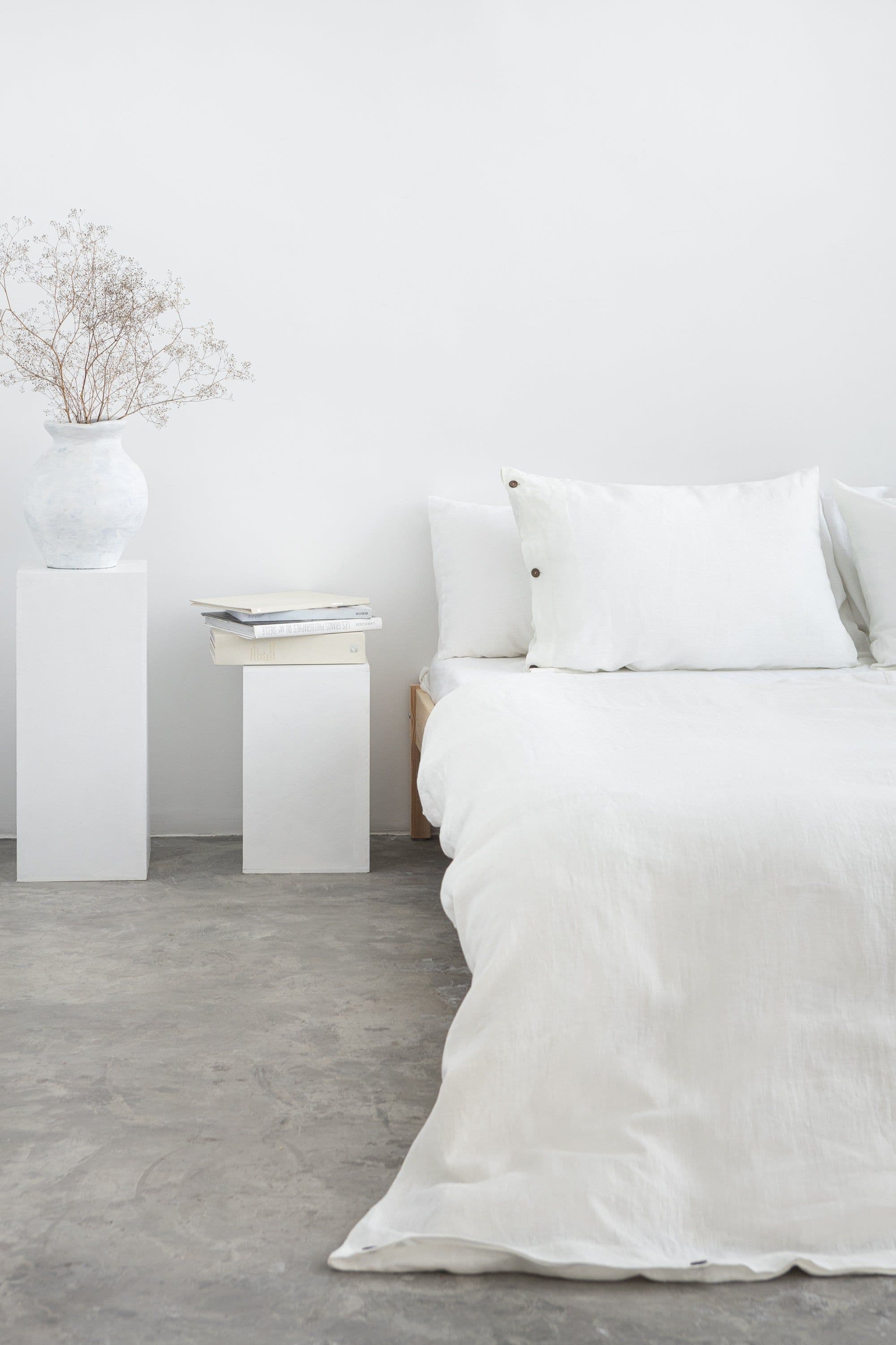 image-Light Chestnut linen duvet cover with coconut buttons