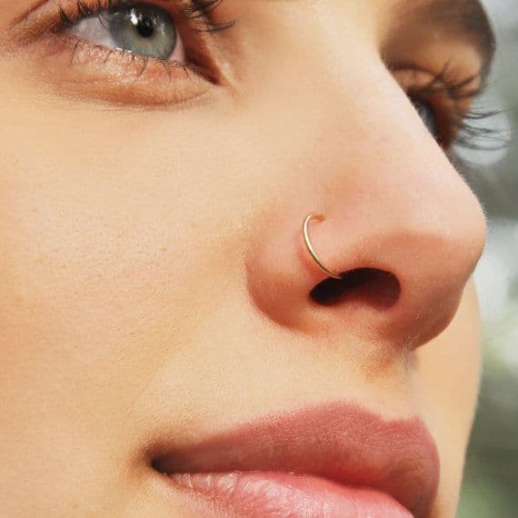 image-Piercing Trend No Hole False Lip Ring Lip Nail Lip Clip False Nose