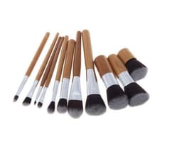 image-Bamboo Handle Makeup Brushes Set with Bag Professional Cosmetics Brush