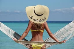 image-2019 Womens Wide Brim Embroidery Straw Hat Beach Cap Foldable Sun Hats