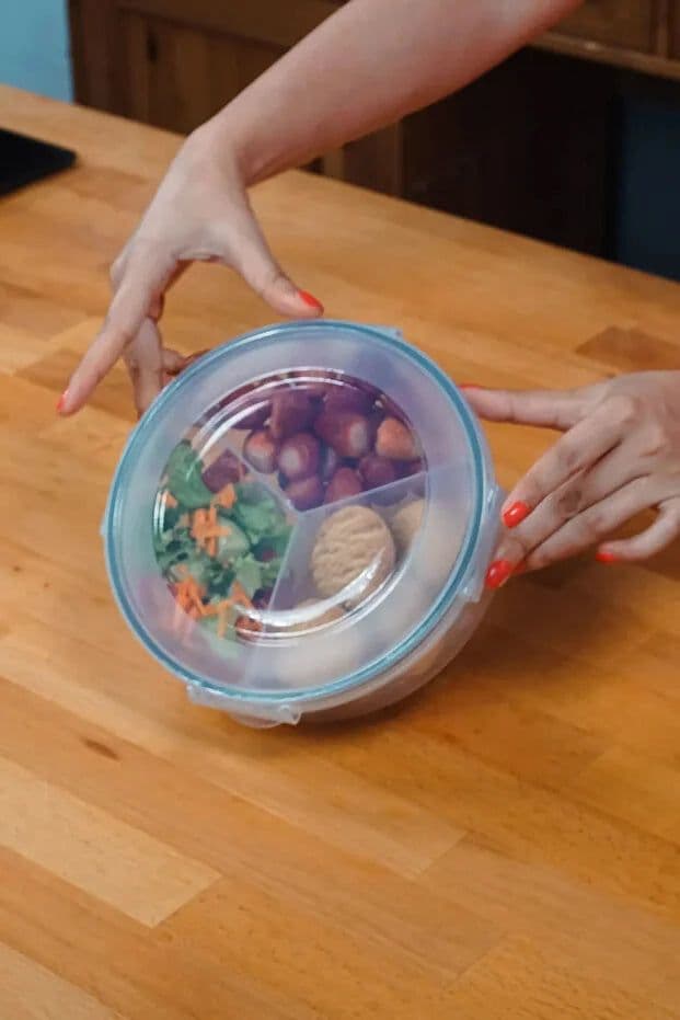 image-Round 3 Compartment Food Storage Box 1350 ml Airtight Leakproof Lunch