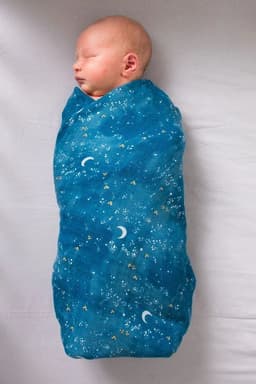 image-ORGANIC SWADDLE SET - FLY ME TO THE MOON (Starry Night + Hot Air