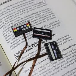 image-Cassette Bookmarks
