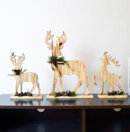 image-Wooden Deer Decoration