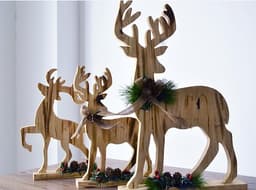 image-Wooden Deer Decoration