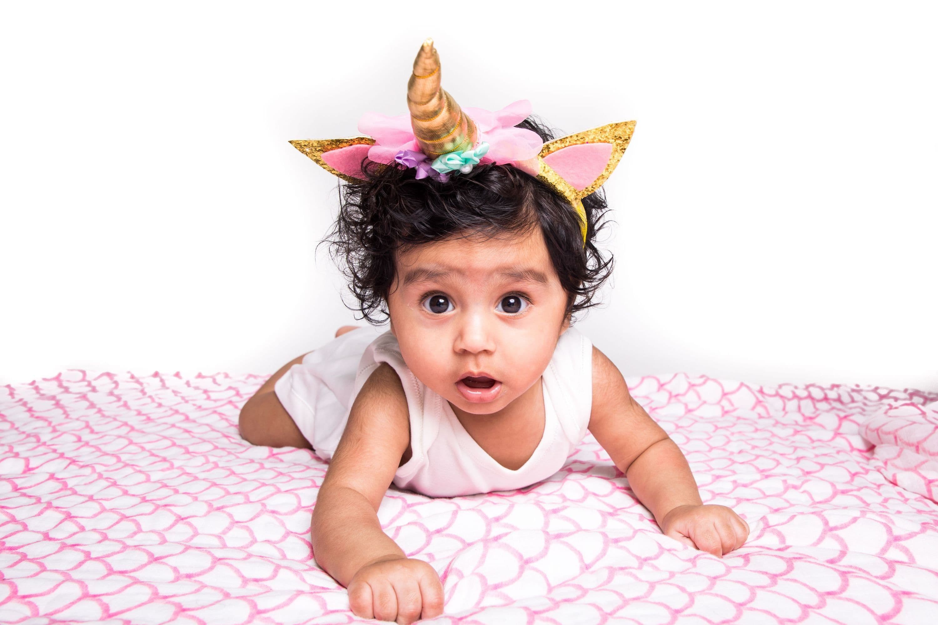 image-ORGANIC SWADDLE - PINK RAINBOW