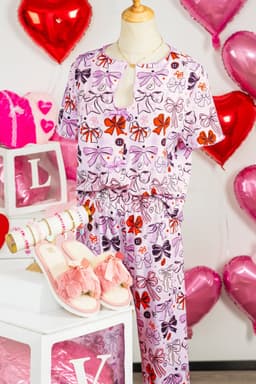 image-Pink Diverse Bows Buttons Printed Contrast Trim Short Sleeve Shirt Pajama Pant Set