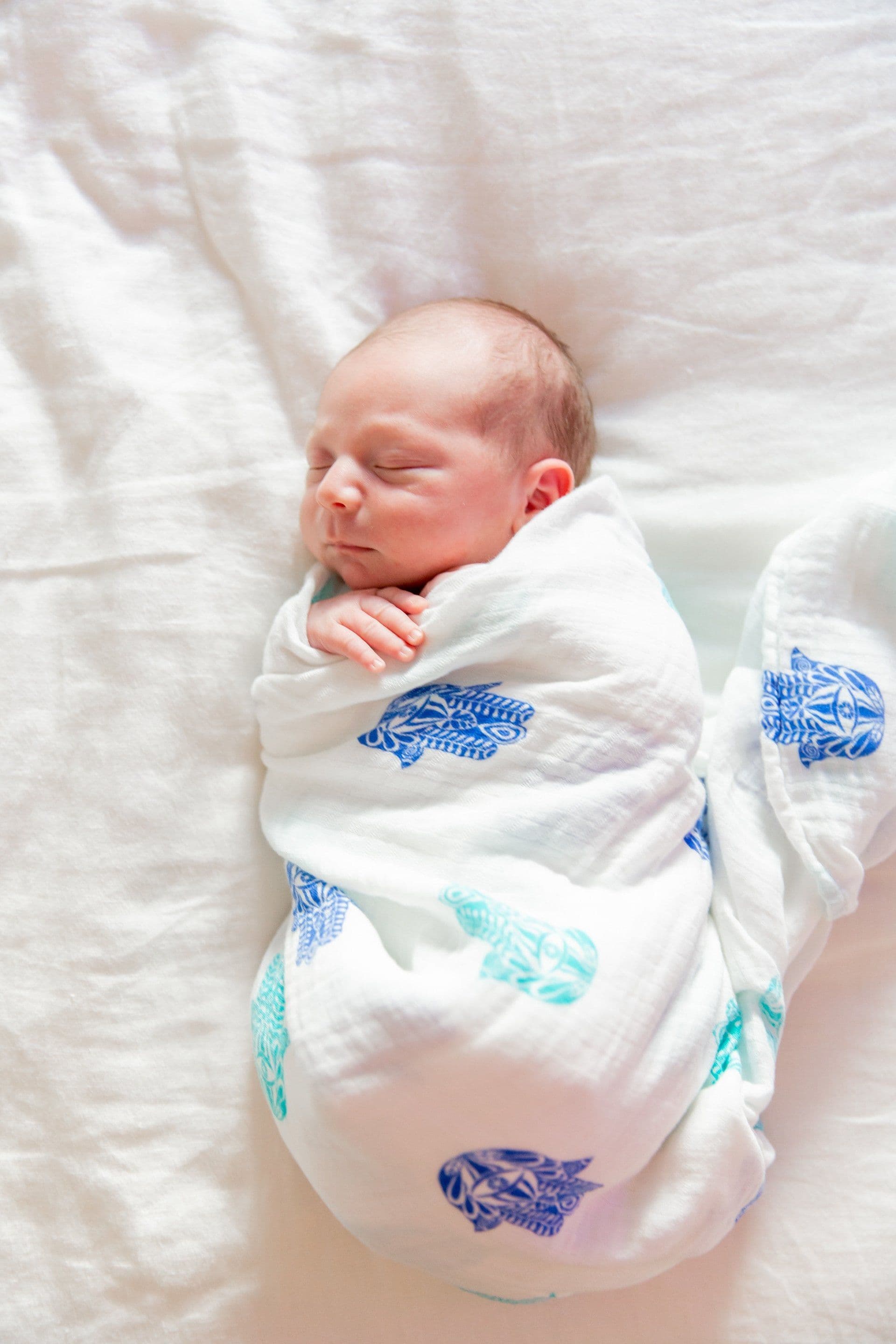 image-ORGANIC SWADDLE - HAMSA