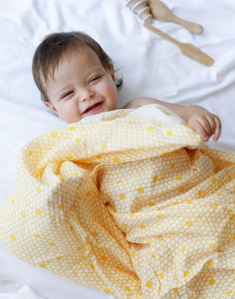 image-ORGANIC SWADDLE - HIVE