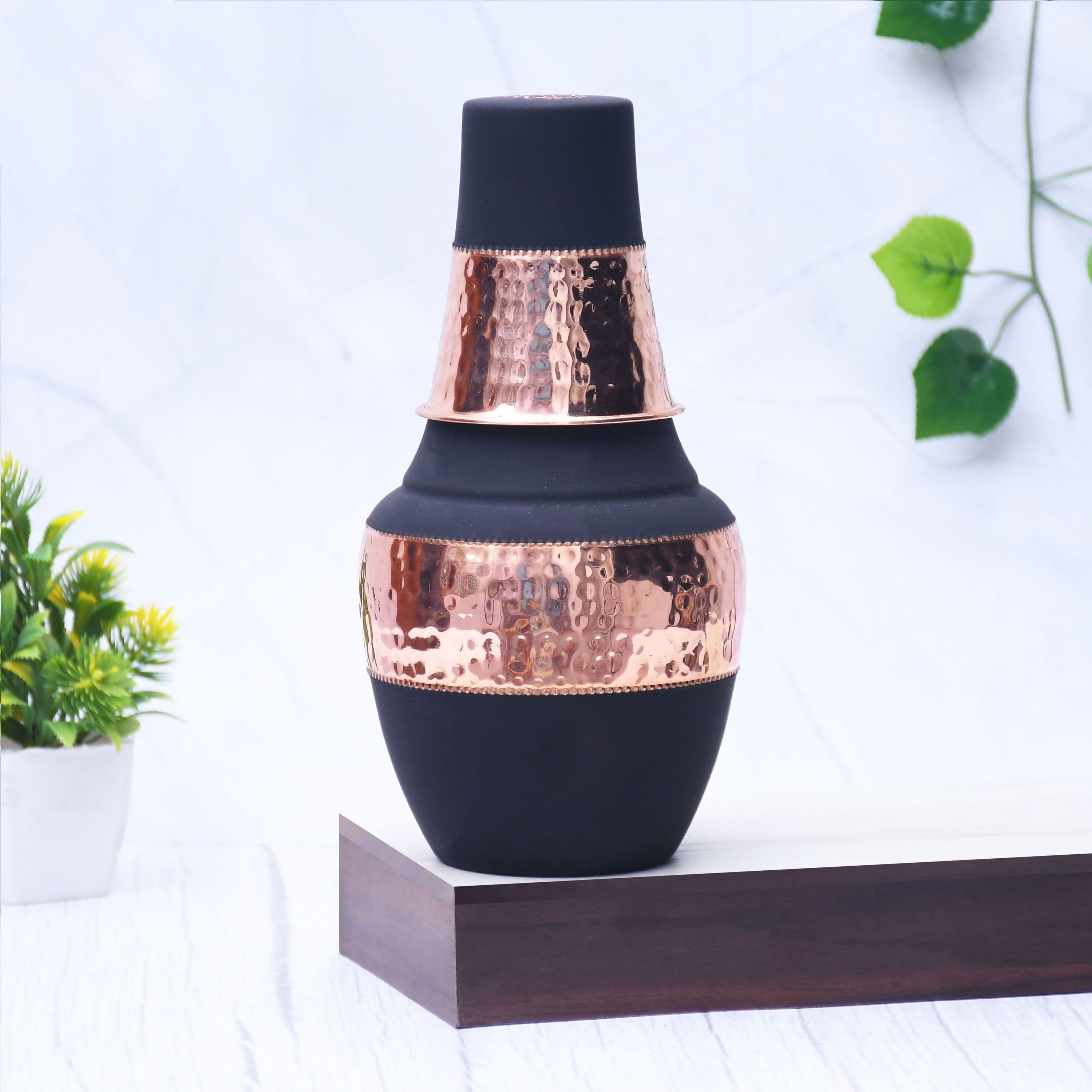 image-Pure Copper Silk Black Venus Pot 1400ML – Hand-Hammered Ayurvedic
