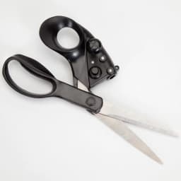 image-Laser Guided Scissors