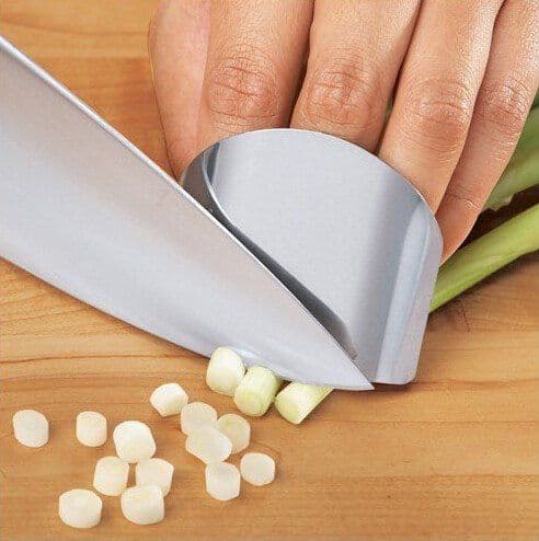 image-Novelty Cooking Tools 2-Inch Finger Guard